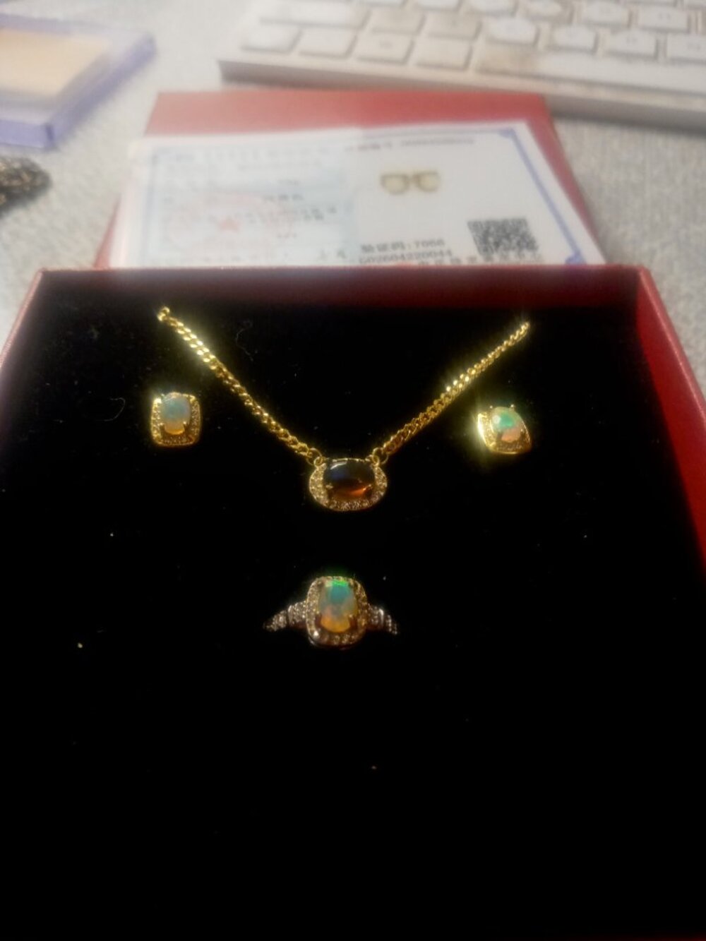 Opal jewelry set